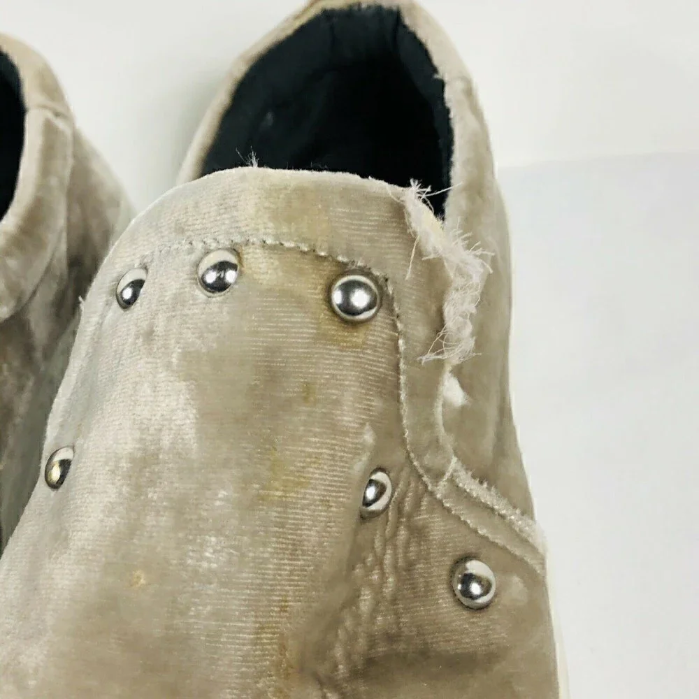 Rebecca Minkoff Size 9.5 Gray Velvet Sneakers